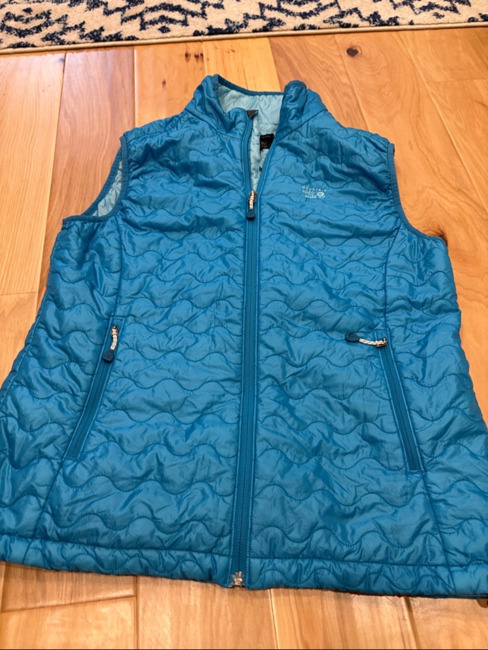Women women’s large Mountain hardware vest